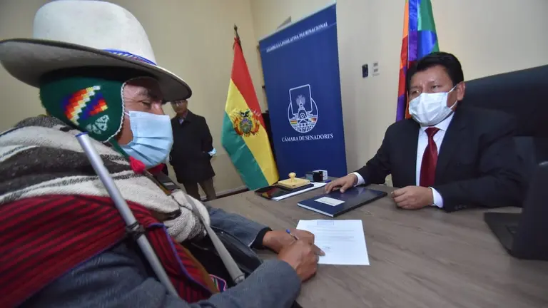 El ciudadano pace&ntilde;o ind&iacute;gena originario campesino, Ra&uacute;l Alejo Quispe se postul&oacute; para la designaci&oacute;n de Defensor del Pueblo. APG