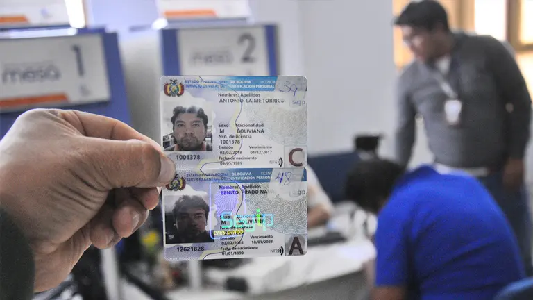 Unidad m&oacute;vil para el tr&aacute;mite de licencias de conducir, en K'ara K'ara.           GOBERNACI&Oacute;N