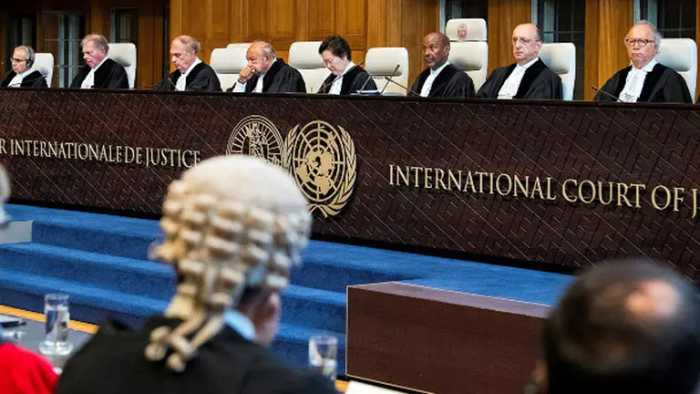 La audiencia en el tribunal de la CIJ en la que Bolivia presenta los alegatos sobre el Silala.        EFE
