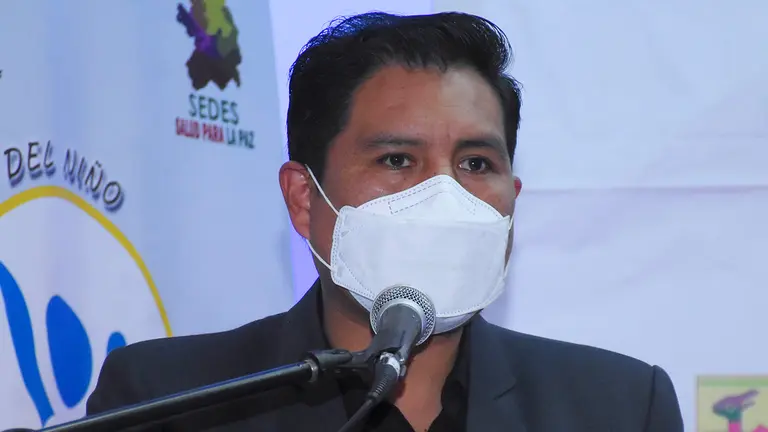 El ministro de Salud, Jeyson Auza, convoca al di&aacute;logo. APG
