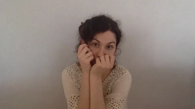 La escritora argentina Marina Closs, autora de "Tres truenos".    LATAMFEM.COM