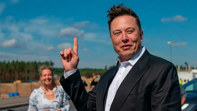 Elon Musk sobre Twitter. EFE