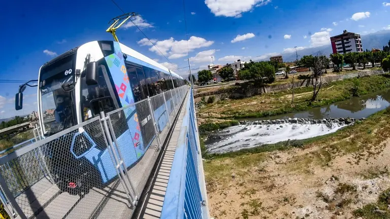 El recorrido en la l&iacute;nea Verde, este lunes. DICO SOL&Iacute;S