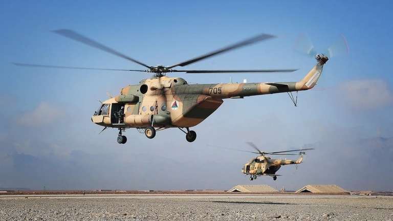 Helic&oacute;pteros Mi-17 de fabricaci&oacute;n rusa. URGENTE.BO