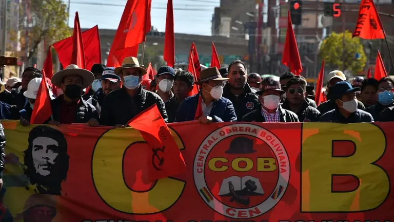 Marcha de la Central Obrera Boliviana./ ARCHIVO