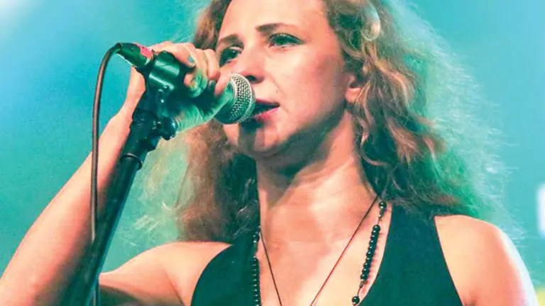 María Aliójina, en una de las últimas actuaciones del grupo ruso. MICHAL FLUDRA