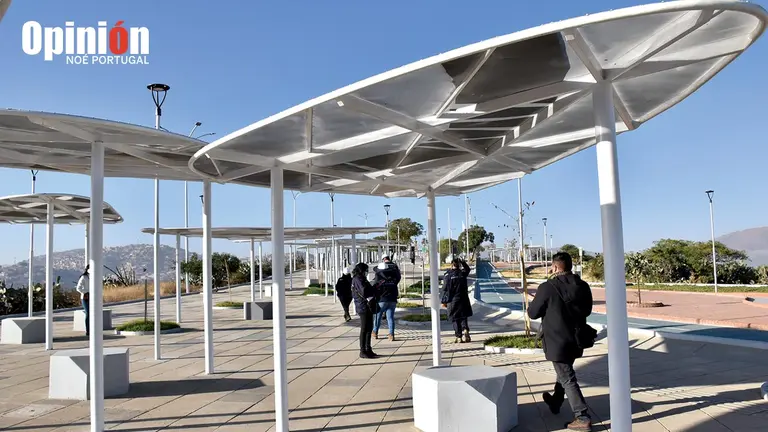 Autoridades locales inspeccionaron los trabajos realizados en la Coronilla. NOÉ PORTUGAL