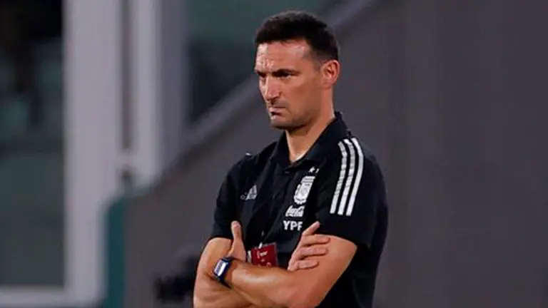 Scaloni, elogiado por el trabajo. EFE