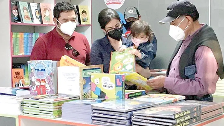Inauguración de la sucursal Pequeños lectores de la librería Encanta libros.      IG- ENCANTA LIBROS, PEQUEÑOS LECTORES