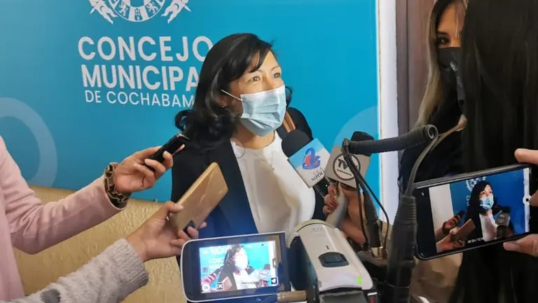 La concejal suplente de Joel Flores, Erika Marcani, este 8 de junio en el Concejo. MELISSA REVOLLO