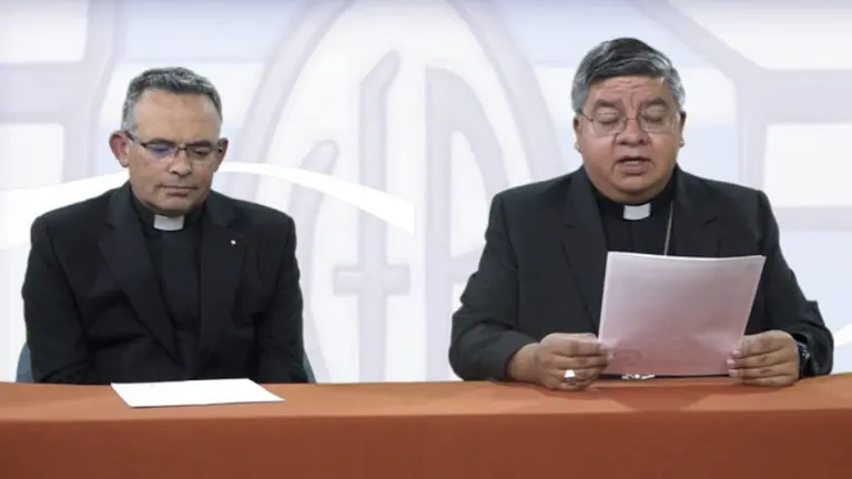Representantes de la CEB dieron a conocer el comunicado.