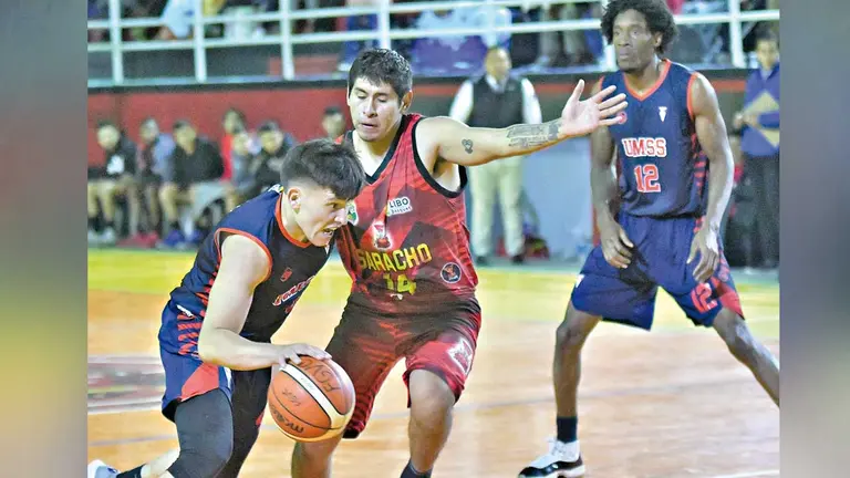Una acción del partido de la UMSS. APG
