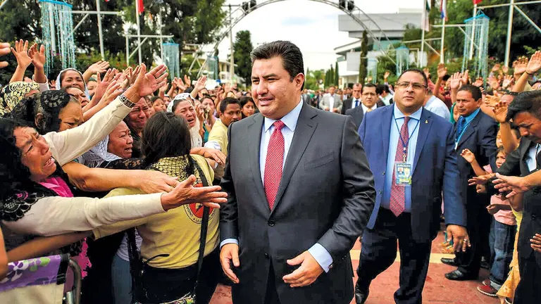 Naasón durante una presentación religiosa.        MARVEL FLORES 