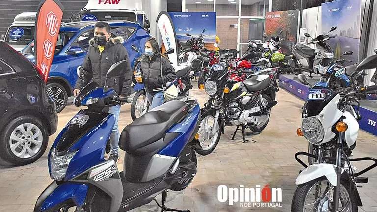SACI en la FIC 38, con ofertas en motos de primera calidad.      NOÉ PORTUGAL