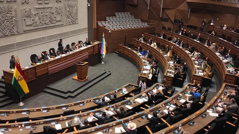 Sesión del Legislativo. PRENSA DIPUTADOS