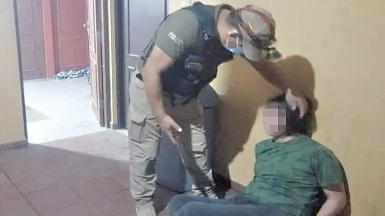 Policía aprehende a feminicida de María M.G., en Santa Cruz. POLICÍA