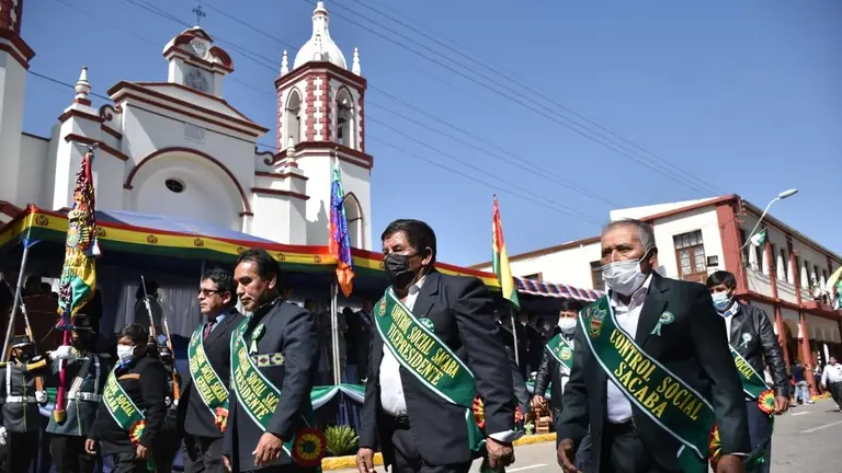 El desfile c&iacute;vico en conmemoraci&oacute;n a los 261 a&ntilde;os de aniversario de Sacaba, este 29 de junio. NO&Eacute; PORTUGAL