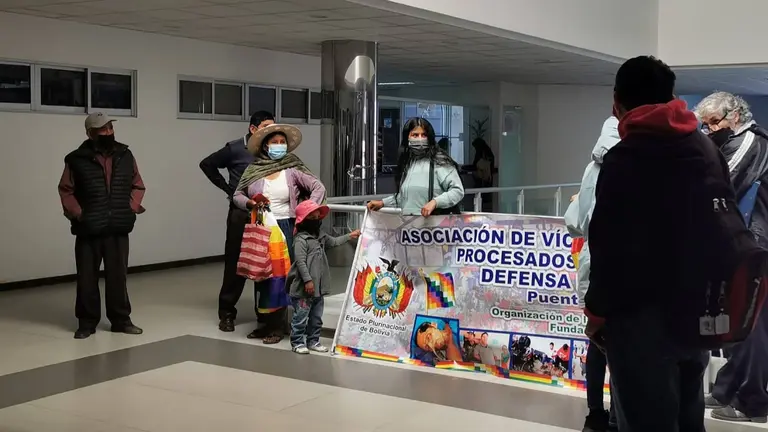 Algunos familiares de las v&iacute;ctimas de los hechos luctuosos de 2019 en Huayllani. MARIELA COSS&Iacute;O