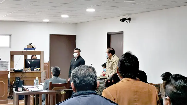 Suspenden audiencia de militares investigados por las muertes en Huayllani, Sacaba. OPINIÓN