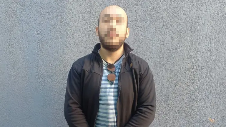 Daniel Vahid N. D., implicado en la golpiza contra una mujer en un taxi en Santa Cruz.