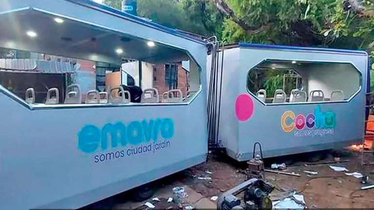El tren bala fue utilizado en el Parque de la Integración. FACEBOOK RED UNO