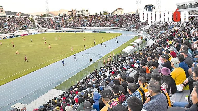 Una vista panorámica del estadio Félix Capriles en un partido oficial del torneo Clausura. NOÉ PORTUGAL