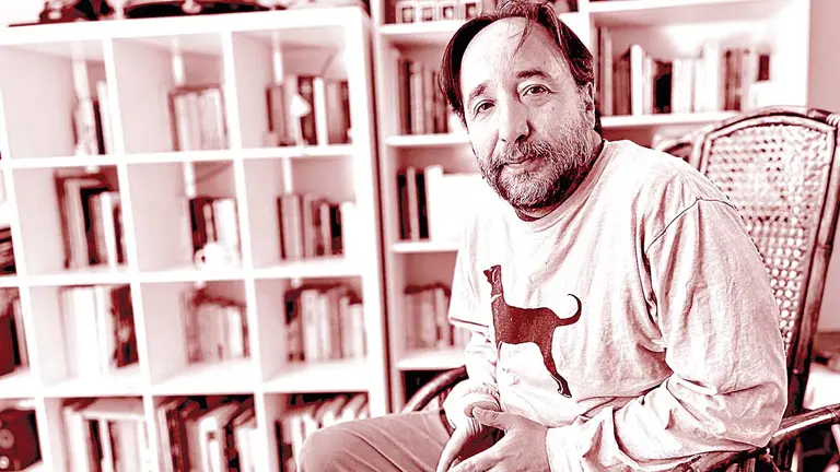 El escritor paceño Juan Pablo Piñeiro. EL CUERVO