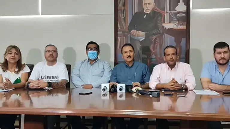 Comit&eacute; interinstitucional que impulsa el paro por el censo. ERBOL.