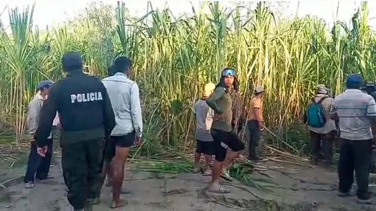 La Polic&iacute;a verifica avasallamientos en Pailitas./ CAPTURA