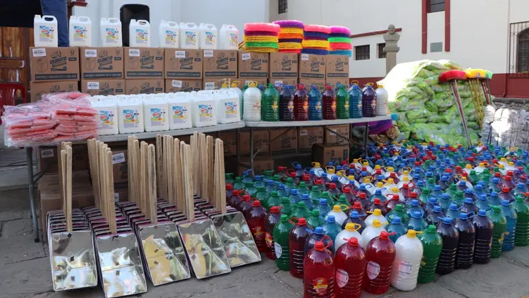 Los insumos entregados por la Alcald&iacute;a de Sacaba, este 1 de agosto. ALCALD&Iacute;A DE SACABA