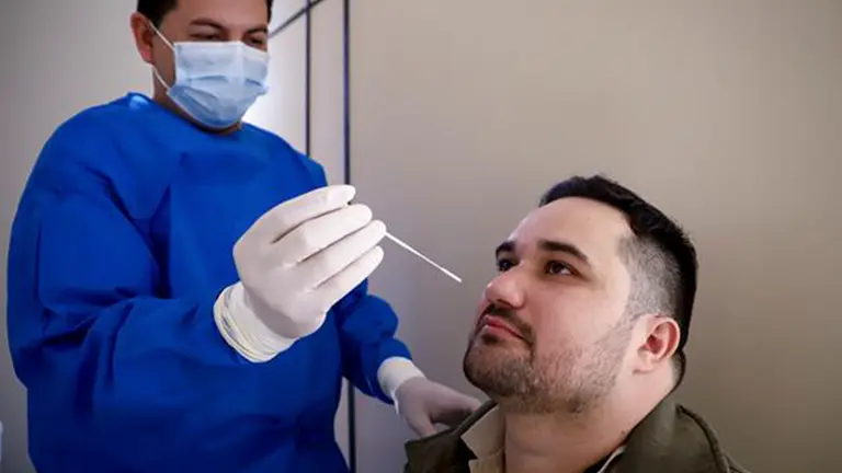 Sobre coronavirus en Paraguay. EFE