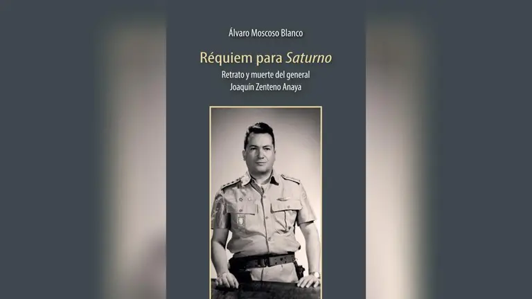 Portada del libro "R&eacute;quiem para Saturno".      PURAL