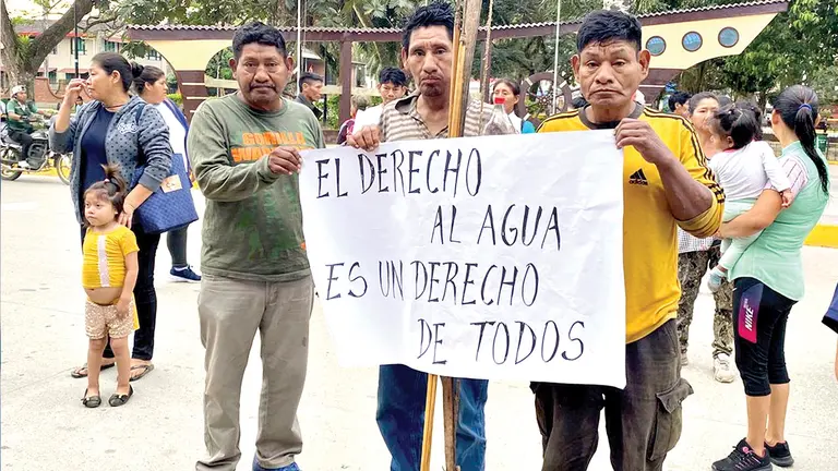 Ind&iacute;genas yuquis est&aacute;n movilizados en Ivirgarzama.	   COMUNIDAD YUQUI
