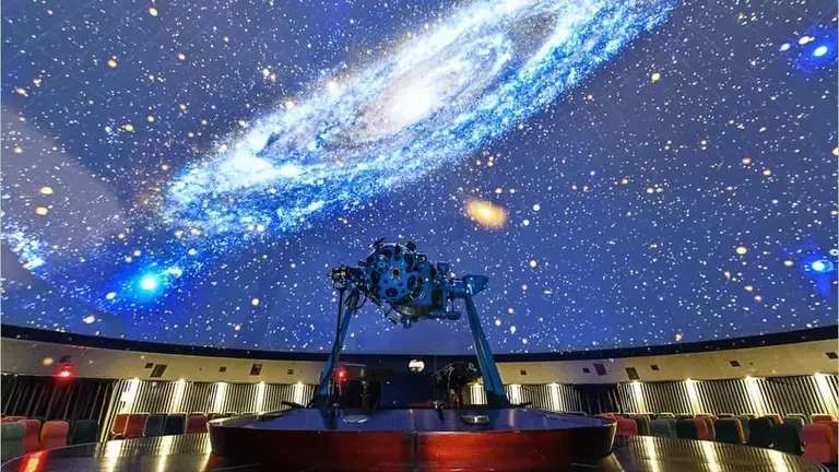 El planetario que ya existe en la capital colombiana, Bogot&aacute;. PLANETARIO DE BOGOT&Aacute;
