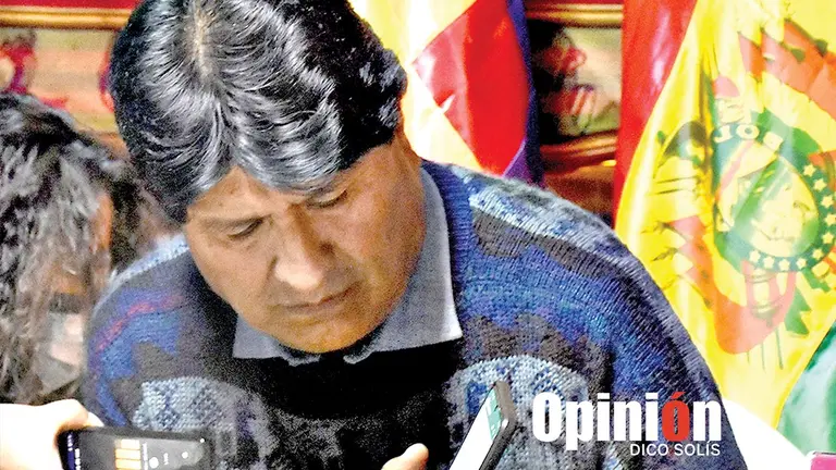 El expresidente Evo Morales, denunciando p&uacute;blicamente el caso de los "Narcoaudios". DICO SOL&Iacute;S