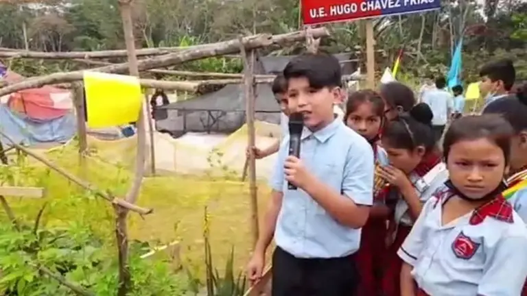 Ni&ntilde;os de Chimor&eacute; presentan sus huertos escolares. CAPTURA RKC