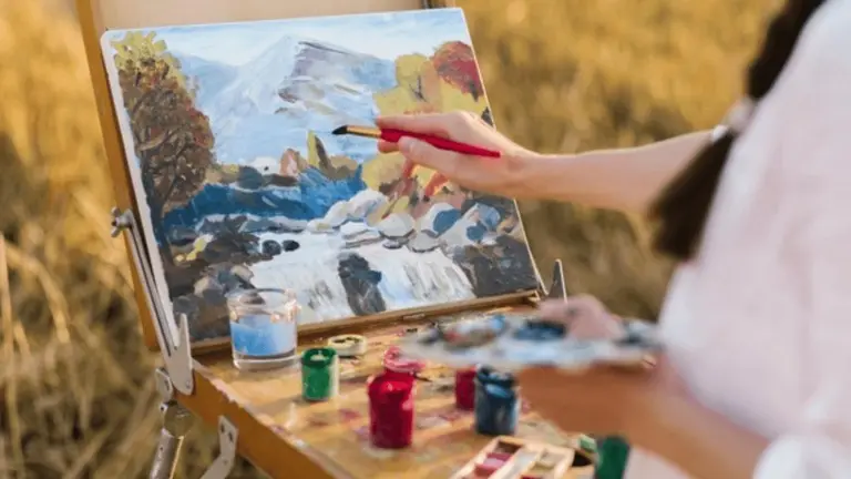 Una imagen de referencia con respecto a las artes pl&aacute;sticas. ESTUDIAR A DISTANCIA