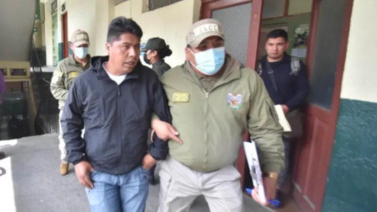Aprehenden al dirigente cocalero Freddy Machicado./ APG