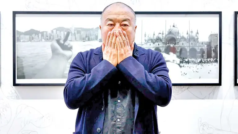 El artista chino Ai Weiwei, ganador de una de las categor&iacute;as del &ldquo;Nobel de las Artes&rdquo;. INFOBAE