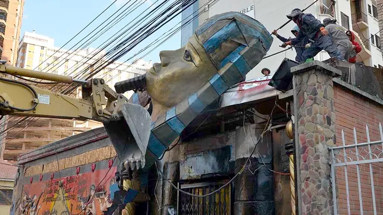 Demuelen el local nocturno Katanas, ocurrió en 2016, en una foto de archivo. ABI