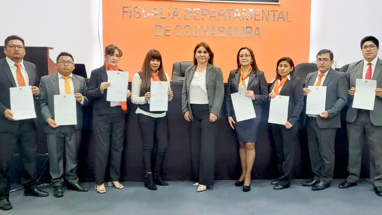 Posesionan a nuevos fiscales institucionalizados en Cochabamba. FISCALÍA