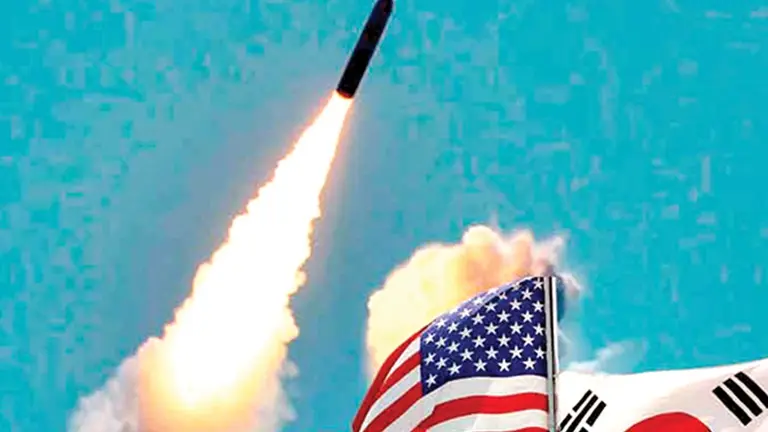 Imagen del misil lanzado por EEUU y Corea del Sur. VANGUARDIA VERACRUZ