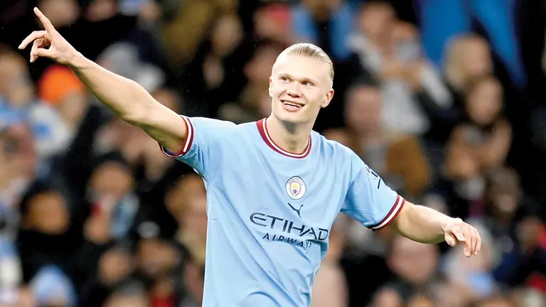 El delantero noruego Erling Haaland festeja una de sus dos conquistas en el 5-0 del City al Copenhague. MARCA.COM