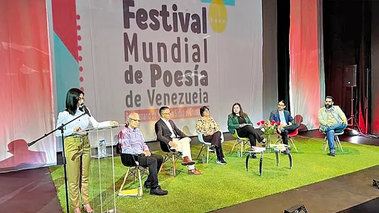 Presentaci&oacute;n del Festival Mundial de Poes&iacute;a. YVKE MUNDIAL