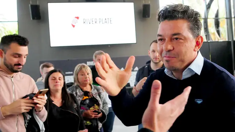 El Muñeco, tras la conferencia que marcó el fin de una era inolvidable para River Plate. INFOBAE