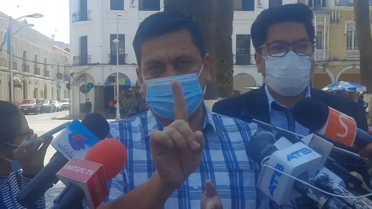 David Ovando ejecutivo de la FSTPC asegura que la prensa deportiva no tolerar&aacute; amenazas.