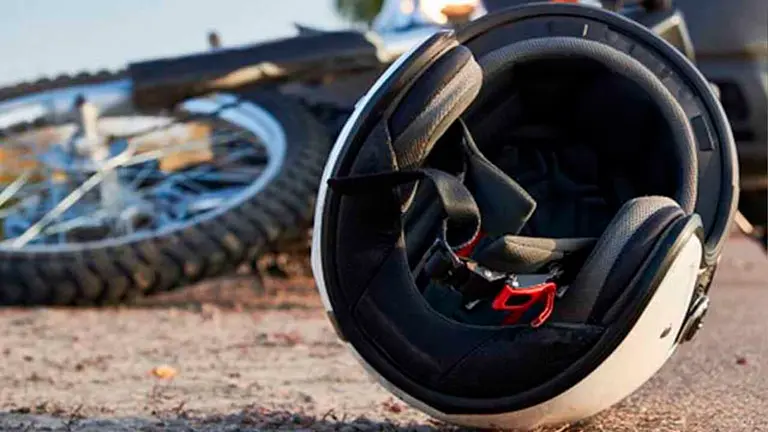 Imagen referencial de un accidente de motocicleta. Pixabay
