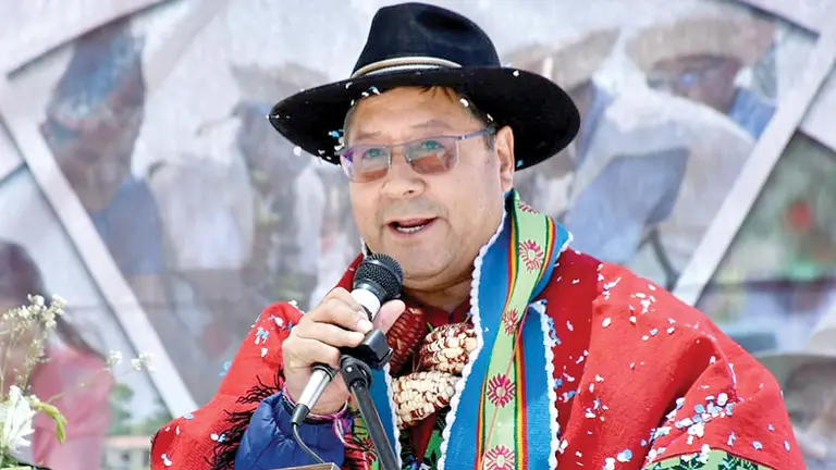 El presidente Luis Arce durante el acto de homenaje a Tupac Katari. ABI