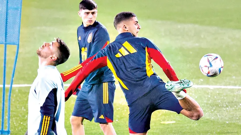 Una imagen de una pr&aacute;ctica de la selecci&oacute;n ib&eacute;rica. EFE