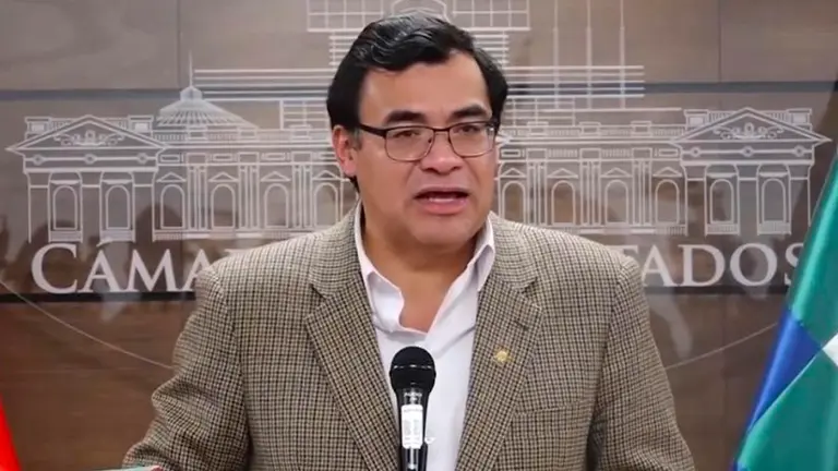 El expresidente de Diputados, Jerges Mercado, en conferencia de prensa este miércoles. CAPTURA DE VIDEO